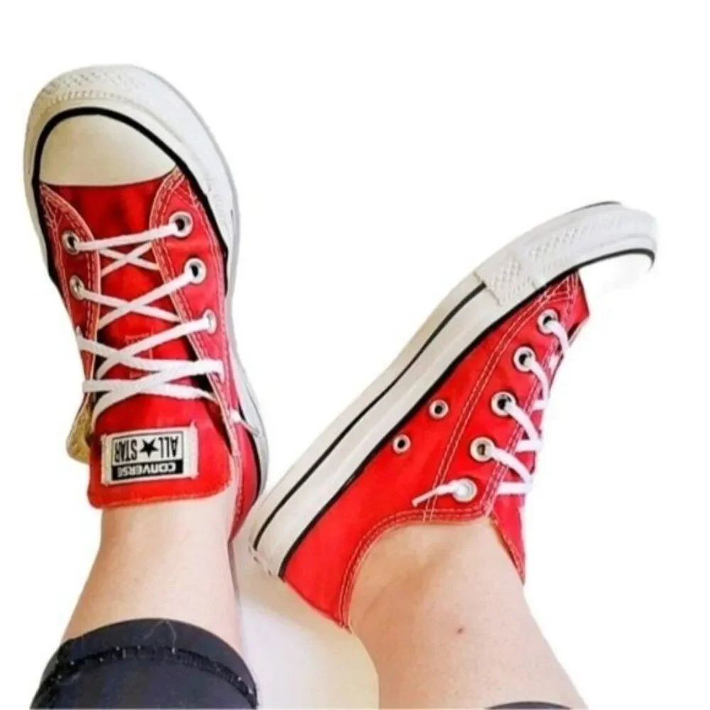 Converse SNEAKERS Red Chuck Taylor All Stars Low Tops SHOES Woman's WOMEN'S  6